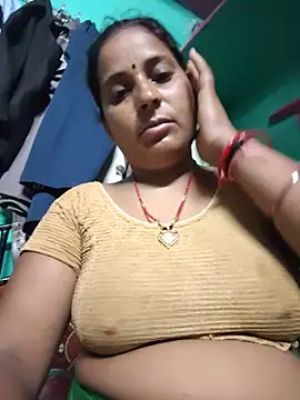 Snapshot of Reena_lodha chatting on May 19, 2026, 11:00 pm Reena lodha online show from May 19, 2026, 11:00 pm