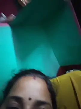 Snapshot of Reena_lodha chatting on May 20, 2026, 3:18 pm Reena lodha online show from May 20, 2026, 3:18 pm