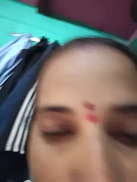Snapshot of Reena_lodha chatting on June 6, 2026, 7:02 am Reena lodha online show from June 6, 2026, 7:02 am