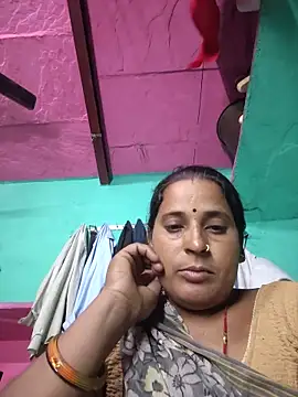 Snapshot of Reena_lodha chatting on June 15, 2026, 4:09 pm Reena lodha online show from June 15, 2026, 4:09 pm