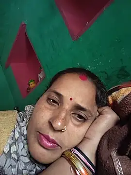 Snapshot of Reena_lodha chatting on June 30, 2026, 7:42 am Reena lodha online show from June 30, 2026, 7:42 am