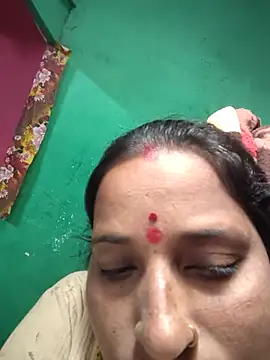 Snapshot of Reena_lodha chatting on August 1, 2026, 7:07 am Reena lodha online show from August 1, 2026, 7:07 am