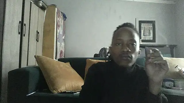 Snapshot of Winterslender chatting on June 19, 2026, 1:37 pm Winterslender online show from June 19, 2026, 1:37 pm