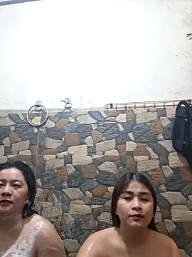 Seductive Two0205 online show from May 19, 2026, 10:49 pm