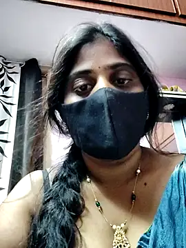 Snapshot of suma_telugu1 chatting on June 22, 2026, 2:02 am suma telugu1 online show from June 22, 2026, 2:02 am