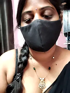 Snapshot of suma_telugu1 chatting on July 9, 2026, 2:37 am suma telugu1 online show from July 9, 2026, 2:37 am