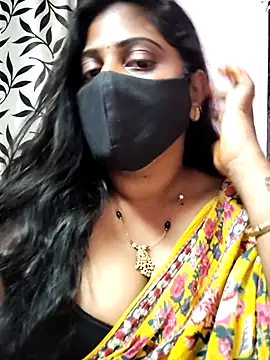 Snapshot of suma_telugu1 chatting on July 23, 2026, 2:53 am suma telugu1 online show from July 23, 2026, 2:53 am
