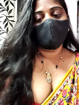 Snapshot of suma_telugu1 chatting on July 26, 2026, 2:42 am suma telugu1 online show from July 26, 2026, 2:42 am