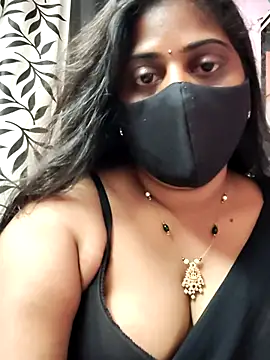 Snapshot of suma_telugu1 chatting on July 27, 2026, 2:40 am suma telugu1 online show from July 27, 2026, 2:40 am