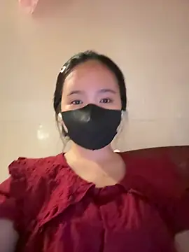 Gwen879 online show from July 20, 2026, 11:18 pm
