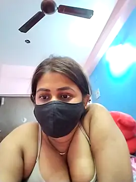 pinkihot23 online show from March 17, 2026, 6:22 pm