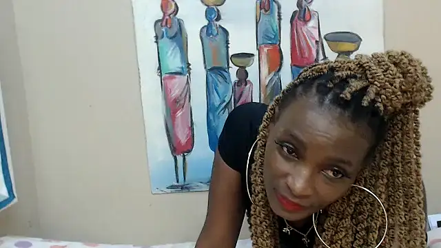 Snapshot of TallDivaNoir chatting on June 28, 2026, 1:50 pm TallDivaNoir online show from June 28, 2026, 1:50 pm