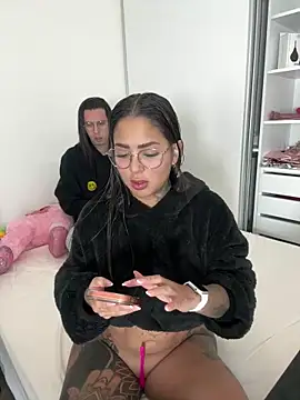 maferalvarexxx online show from May 2, 2026, 11:32 pm
