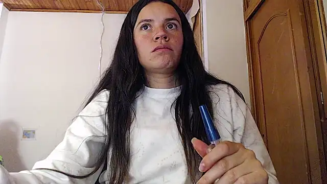 Shanel Lozano online show from April 29, 2026, 6:58 pm