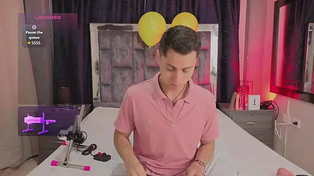 LeoMonnroe online show from March 7, 2026, 3:42 pm