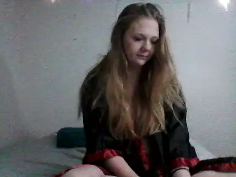 Snapshot of tinytiff33 chatting on January 9, 2026, 2:36 am tinytiff33 online show from January 9, 2026, 2:36 am
