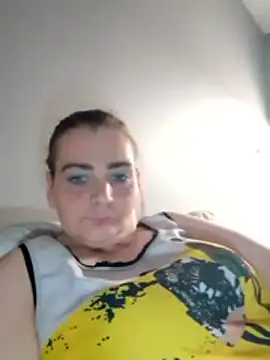 Snapshot of roksa2026 chatting on June 12, 2026, 6:07 pm roksa2026 online show from June 12, 2026, 6:07 pm