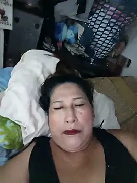 PatriciaGrajales online show from February 15, 2026, 2:14 pm
