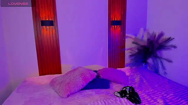 Brendajennerr online show from March 11, 2026, 1:11 am