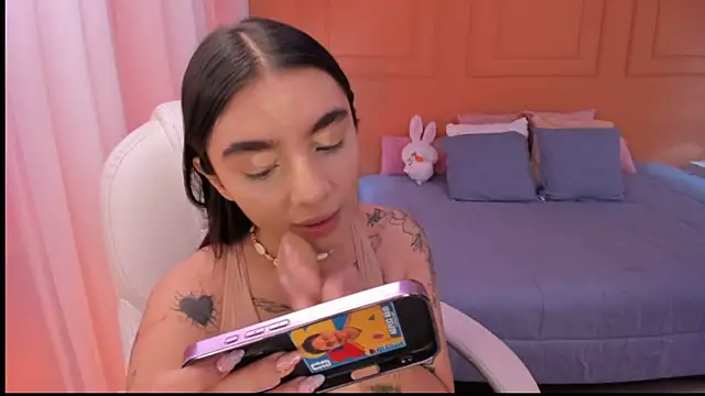 Abriil cutee online show from June 19, 2026, 2:32 pm