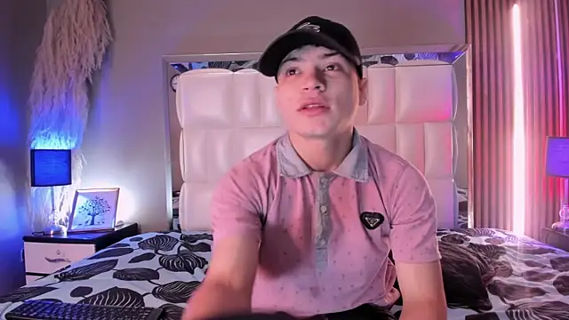 Roger And Ramona online show from March 1, 2026, 12:18 pm