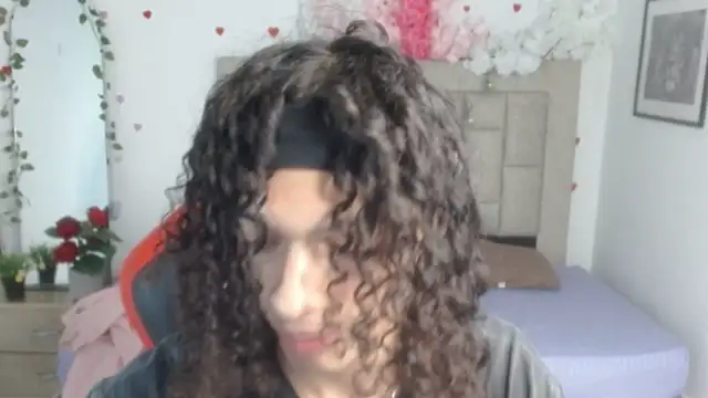 Axel fox77 online show from May 31, 2026, 1:03 am