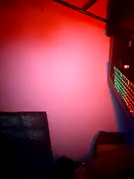 Snapshot of navidu230 chatting on April 5, 2026, 7:22 pm navidu230 online show from April 5, 2026, 7:22 pm