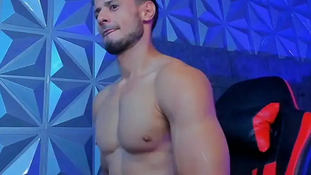 Snapshot of Adonys_Lewis_ chatting on July 1, 2026, 6:37 am Adonys Lewis online show from July 1, 2026, 6:37 am