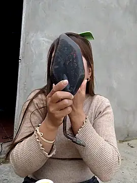 apple0011 online show from March 10, 2026, 5:45 am