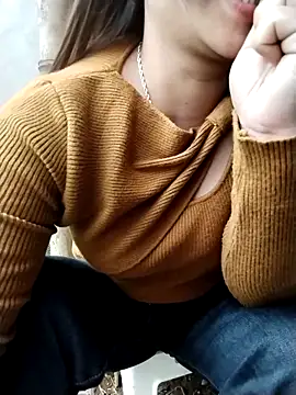 waaini99 online show from February 17, 2026, 1:24 am