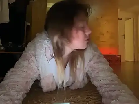 Luxerin online show from March 4, 2026, 7:31 pm