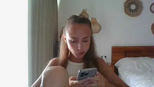 Snapshot of Nyvoria chatting on March 14, 2026, 3:23 am Nyvoria online show from March 14, 2026, 3:23 am