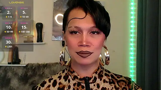 deliciousClaire online show from April 7, 2026, 5:24 pm