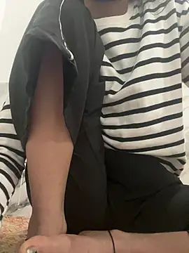 paribaby09 online show from March 15, 2026, 4:46 pm