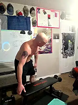 gemmasacetrai online show from February 19, 2026, 1:18 pm