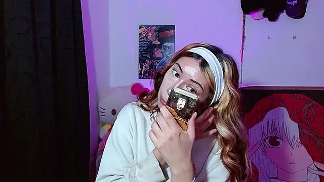 kittymiauu444 online show from June 10, 2026, 3:29 am