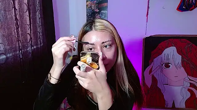 kittymiauu444 online show from June 23, 2026, 1:53 pm