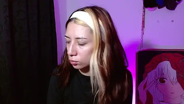 kittymiauu444 online show from July 8, 2026, 2:49 am