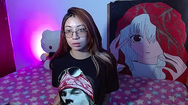 kittymiauu444 online show from August 1, 2026, 3:44 pm