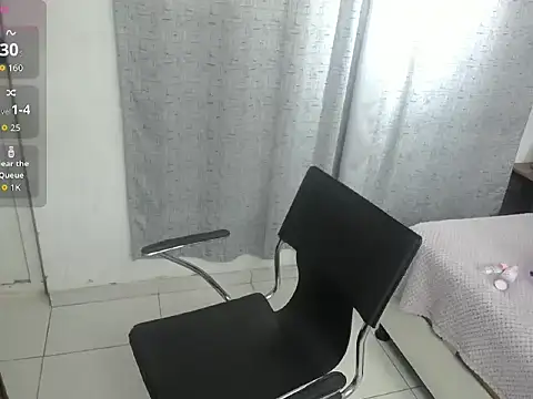 miss charlott 18 online show from March 6, 2026, 12:34 pm