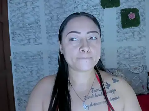 XXXStephanie XXX online show from February 4, 2026, 8:36 pm