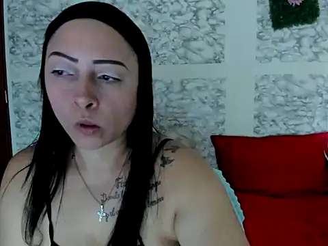 XXXStephanie XXX online show from May 2, 2026, 9:42 pm
