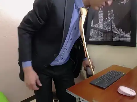 Oswalldo   online show from February 17, 2026, 11:40 am