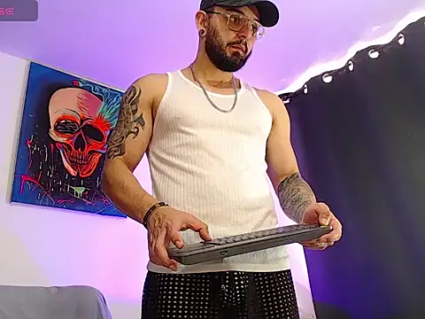 Axel Stton online show from July 25, 2026, 1:41 pm