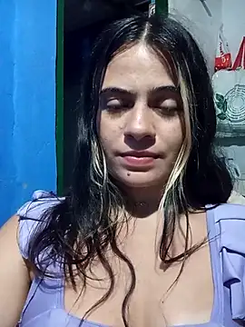 Snapshot of Megan_nica chatting on May 5, 2026, 1:24 am Megan nica online show from May 5, 2026, 1:24 am