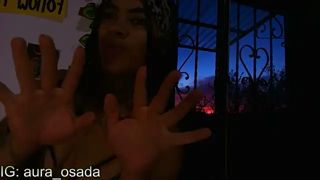 Snapshot of Canela_Osada_ chatting on June 26, 2026, 10:30 am Canela Osada online show from June 26, 2026, 10:30 am