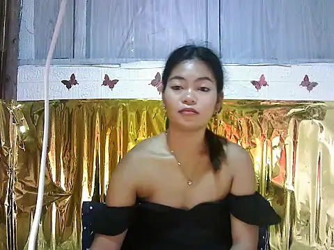 Sexyhotjove online show from June 4, 2026, 8:37 pm