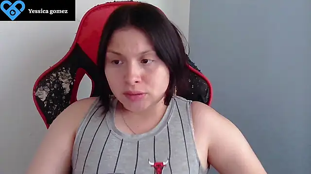 yessica gomez01 online show from June 21, 2026, 10:34 pm