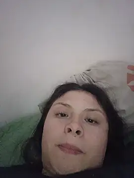 yessica gomez01 online show from July 3, 2026, 10:27 pm