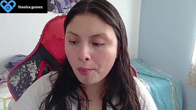 yessica gomez01 online show from July 4, 2026, 8:26 pm